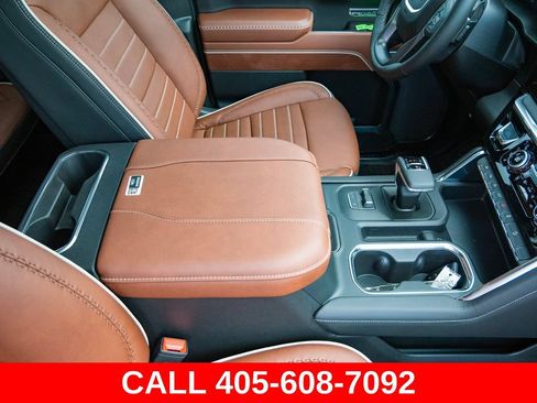 Used 2026 GMC Sierra 1500 Denali Ultimate AWD/4WD image 17
