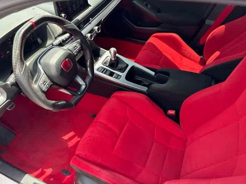Used 2024 Honda Civic Type R image 10