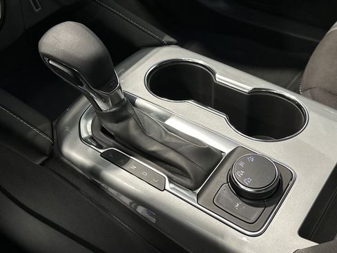 Used 2025 Chevrolet Blazer LT image 26