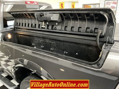 Used 2015 RAM 2500 Limited AWD/4WD image 32