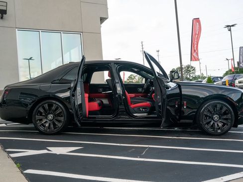 Used 2023 Rolls-Royce Ghost AWD/4WD image 13