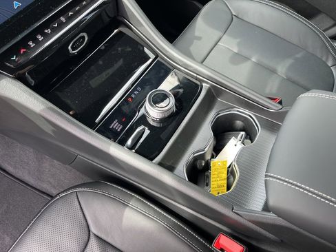 New 2026 Jeep Grand Cherokee L Limited AWD/4WD image 9