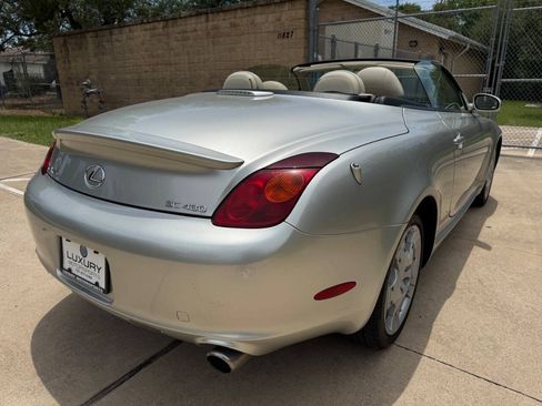 Used 2005 Lexus SC 430 Convertible RWD image 13