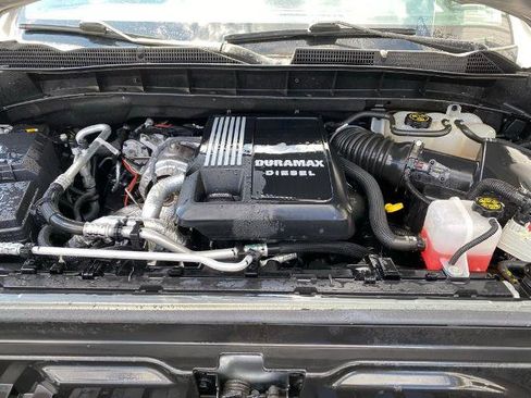 Used 2023 GMC Sierra 1500 SLE AWD/4WD image 30