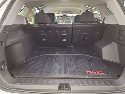 Used 2023 GMC Terrain SLE w/ Driver Convenience Package AWD/4WD image 28