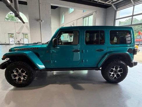 Used 2020 Jeep Wrangler Unlimited Rubicon AWD/4WD image 30