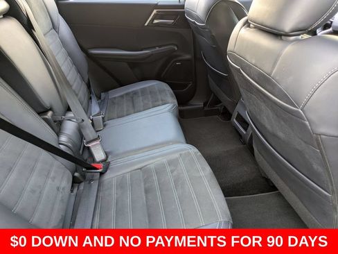Used 2025 Mitsubishi Outlander SE AWD/4WD image 30