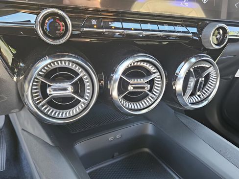 New 2025 Chevrolet Blazer EV LT w/ Midnight/Sport Edition image 17