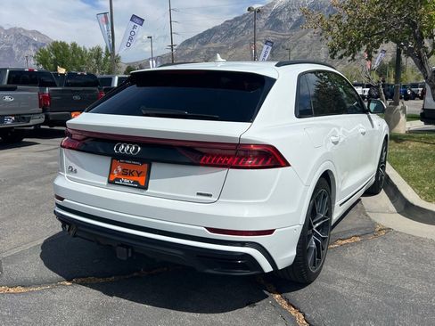 Used 2021 Audi Q8 Prestige w/ Prestige Package AWD/4WD image 9