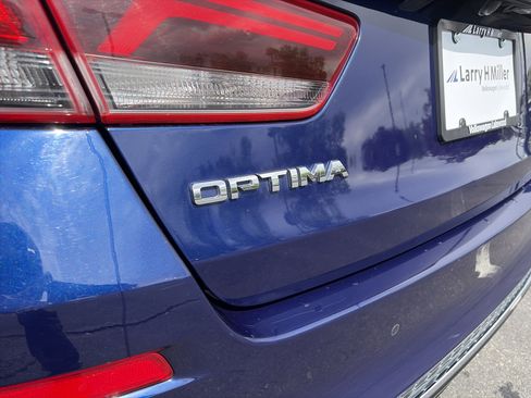 Used 2019 Kia Optima S w/ S Panoramic Sunroof Package FWD image 28