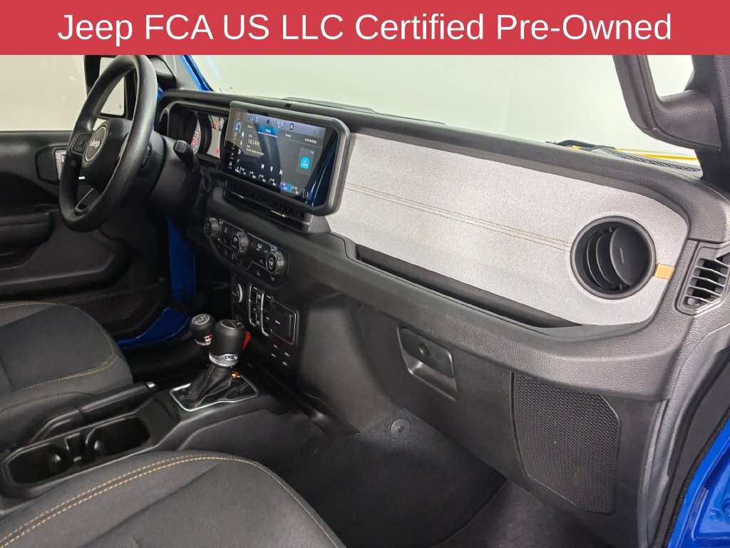 Used 2025 Jeep Gladiator Sport AWD/4WD image 33