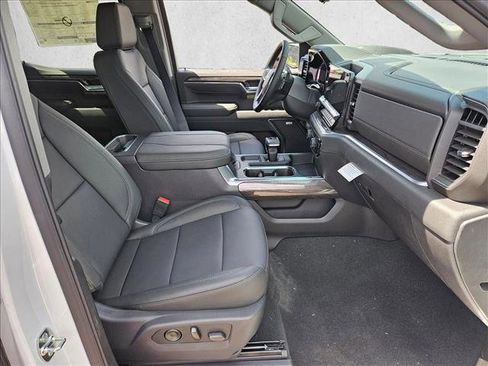 New 2026 Chevrolet Silverado 1500 LTZ AWD/4WD image 17