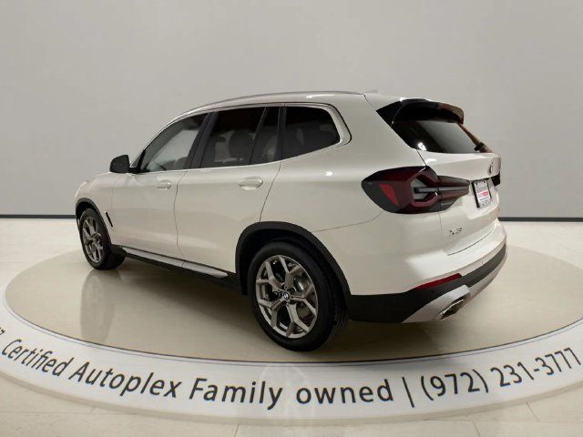 Used 2024 BMW X3 sDrive30i w/ Convenience Package w/ZPA RWD image 3