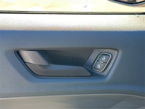 New 2025 Ford Maverick XL image 36