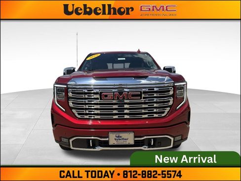 Used 2023 GMC Sierra 1500 Denali w/ Denali Reserve Package AWD/4WD image 11