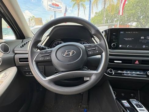 Used 2023 Hyundai Sonata SE FWD image 19