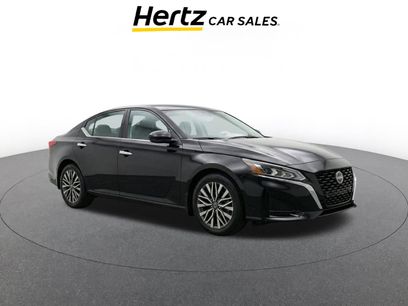 Used 2025 Nissan Altima 2.5 SV