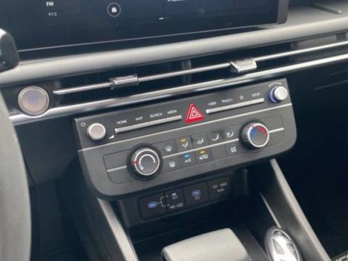 New 2026 Hyundai Tucson SE FWD image 16