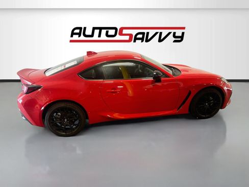 Used 2025 Toyota GR86 Premium w/ GR Wheel Package (TMS RWD image 8