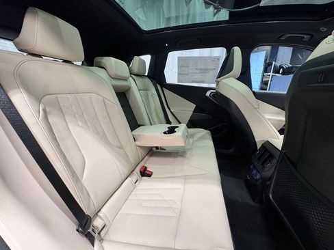 Used 2026 BMW X3 xDrive30 w/ Convenience Package image 23