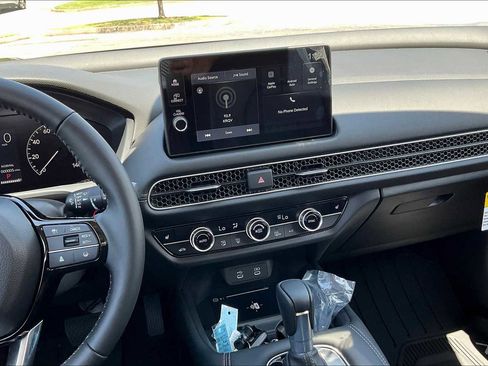 New 2026 Honda HR-V EX-L image 6