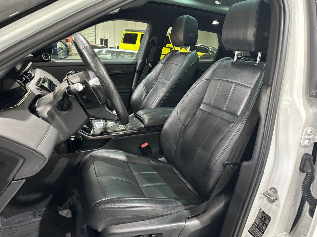 Used 2020 Land Rover Range Rover Evoque R-Dynamic SE AWD/4WD image 5