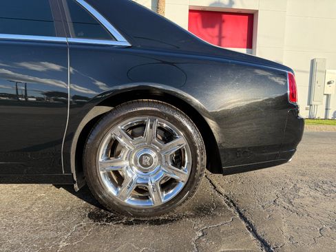 Used 2013 Rolls-Royce Ghost RWD image 9