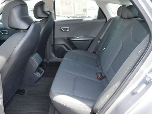 Used 2025 Kia K4 FWD image 25