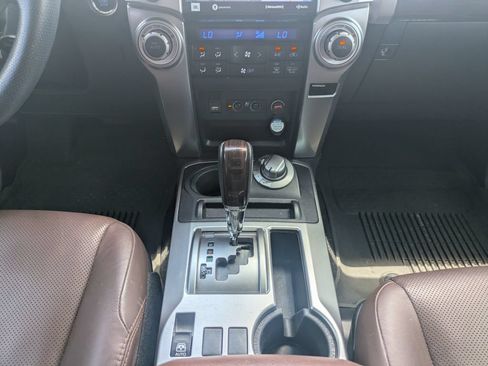 Used 2021 Toyota 4Runner Limited AWD/4WD image 19