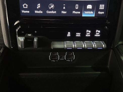 Used 2023 RAM 1500 Laramie image 24