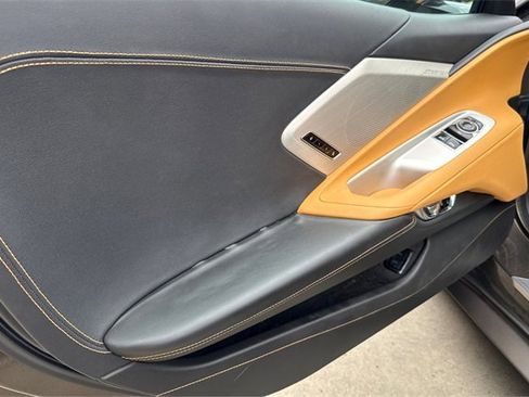 Used 2020 Chevrolet Corvette Stingray Preferred Cpe w/ 2LT Preferred Equipment Group image 16