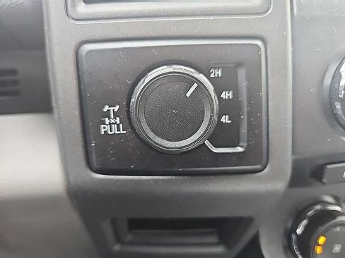 Used 2017 Ford F250 XL w/ STX Appearance Package AWD/4WD image 18