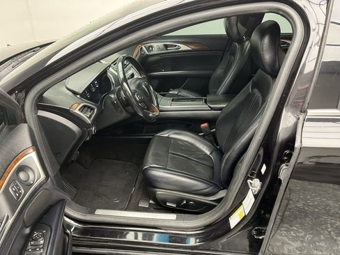 Used 2019 Lincoln MKZ Reserve image 3