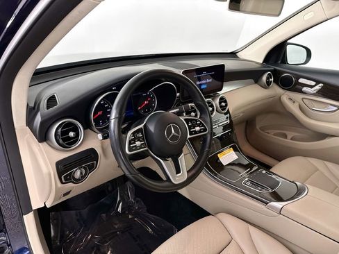Used 2020 Mercedes-Benz GLC 300 4MATIC image 9