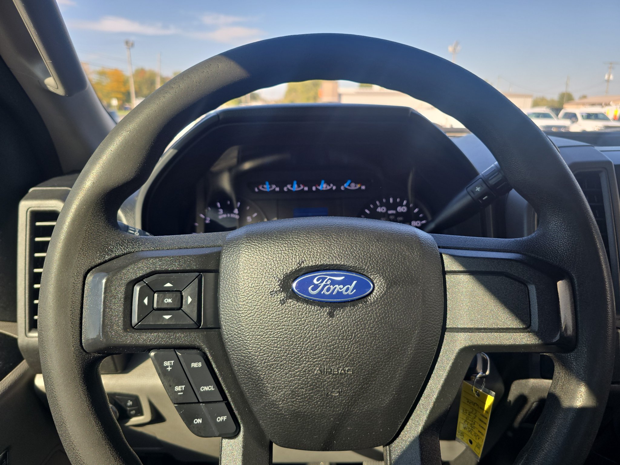 Used 2017 Ford F350 XL w/ Power Equipment Group AWD/4WD image 21