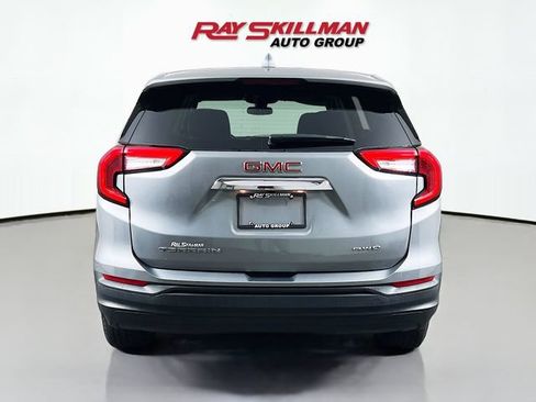 Used 2024 GMC Terrain SLE AWD/4WD image 6