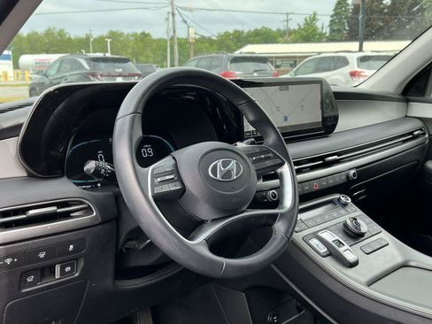 Used 2024 Hyundai Palisade SEL AWD/4WD image 15