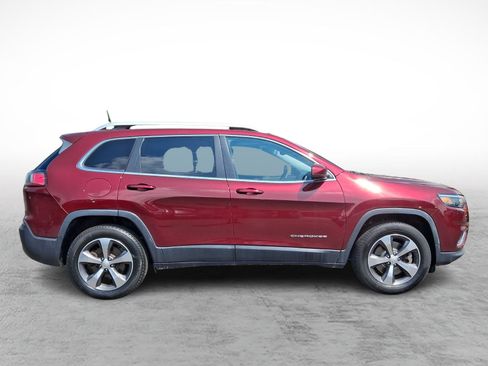 Used 2019 Jeep Cherokee Limited w/ Luxury Group AWD/4WD image 7