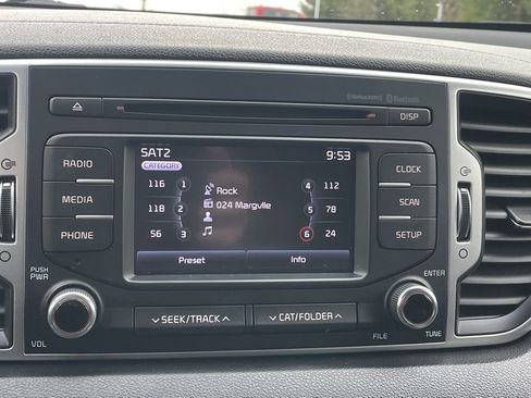 Used 2018 Kia Sportage LX image 35