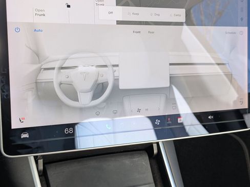 Used 2020 Tesla Model Y Long Range image 24