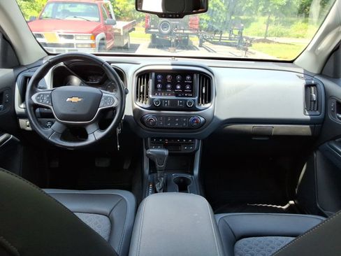 Certified 2021 Chevrolet Colorado Z71 w/ Safety Package AWD/4WD image 19