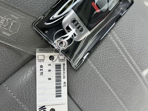 Used 2018 Audi Q5 Prestige w/ Prestige Package image 38