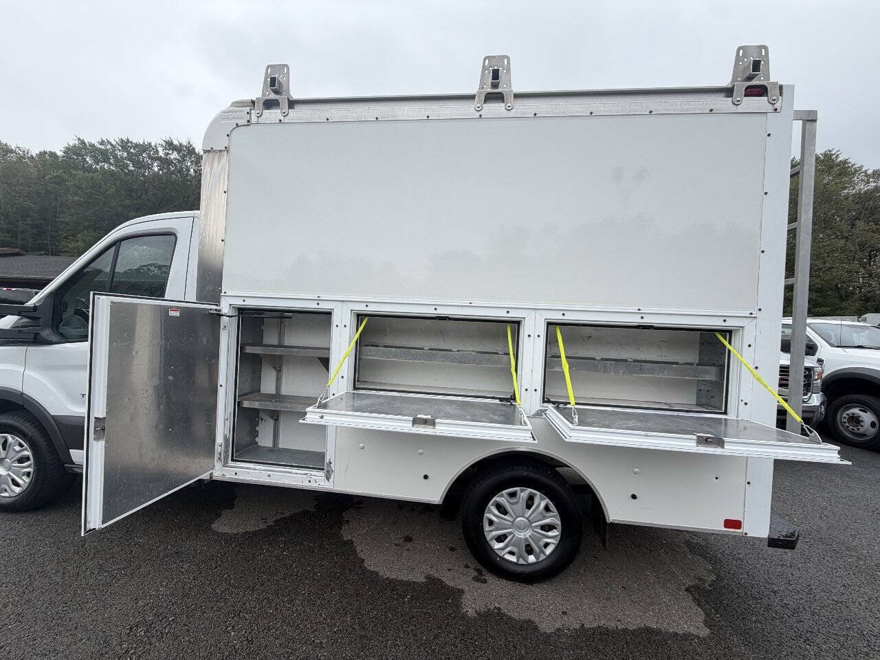 Used 2018 Ford Transit 350 138 w/ Interior Upgrade Package RWD image 5