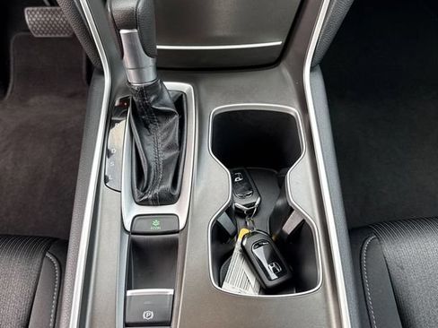 Used 2020 Honda Accord EX image 23