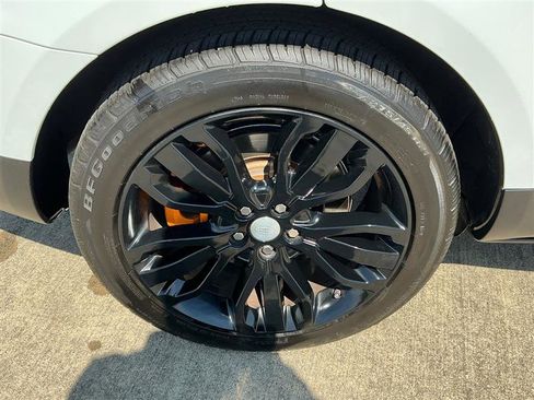 Used 2014 Land Rover Range Rover Sport HSE image 28