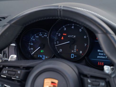 Used 2023 Porsche Macan GTS image 32