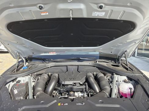 New 2026 Genesis GV70 3.5T Sport Prestige AWD/4WD image 18