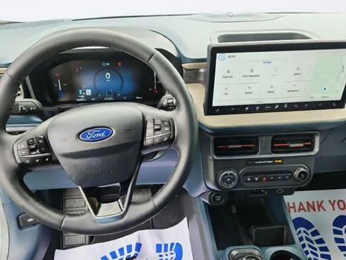 Used 2025 Ford Maverick Lariat w/ 4K Tow Package AWD/4WD image 14