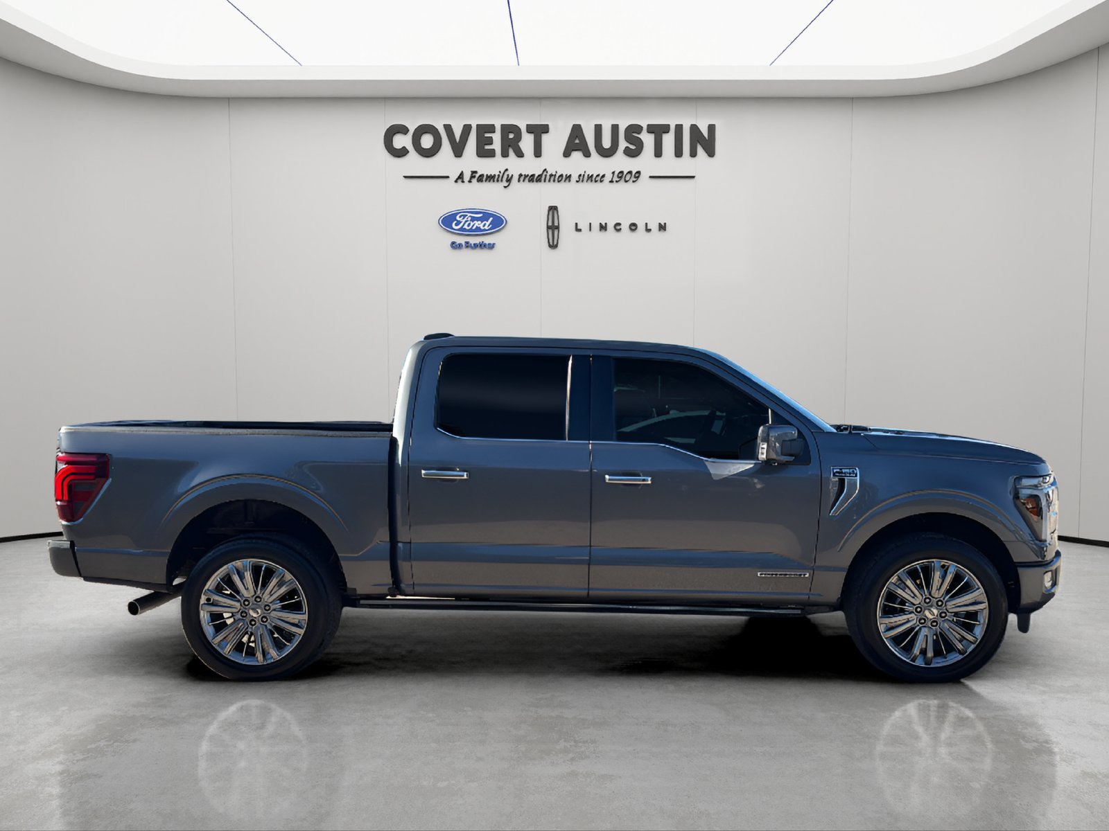 Used 2024 Ford F150 Platinum w/ Equipment Group 703A Plus AWD/4WD image 5