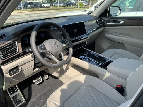 New 2026 Volkswagen Atlas SEL Premium R-Line AWD/4WD image 12